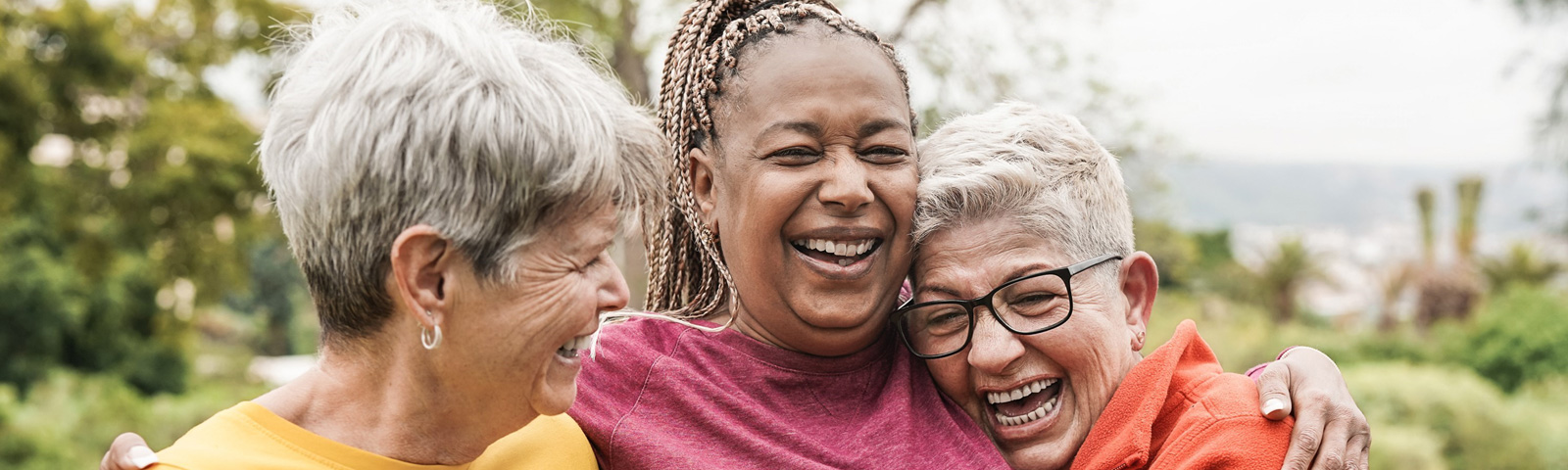 Map of world Blue Zones regions showing areas where people live longer, alongside healthy lifestyle icons such as plants, walking, and community.